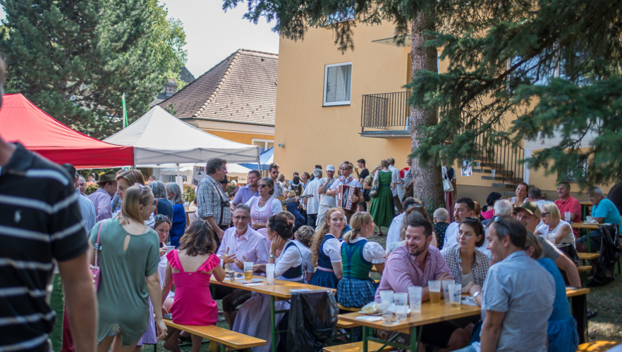 10. Frühschoppen des „1. Ober St. Veiter Huatklubs“