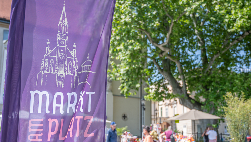 MARKT AM PLATZ
