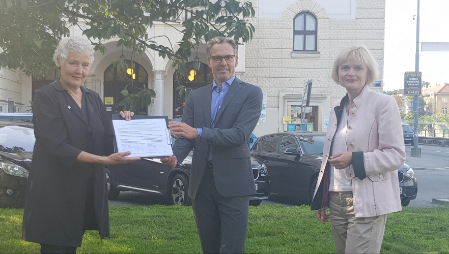 Westausfahrt – Bezirksvorsteherin Mag. Silke Kobald unterstützt Bürgerinitiative