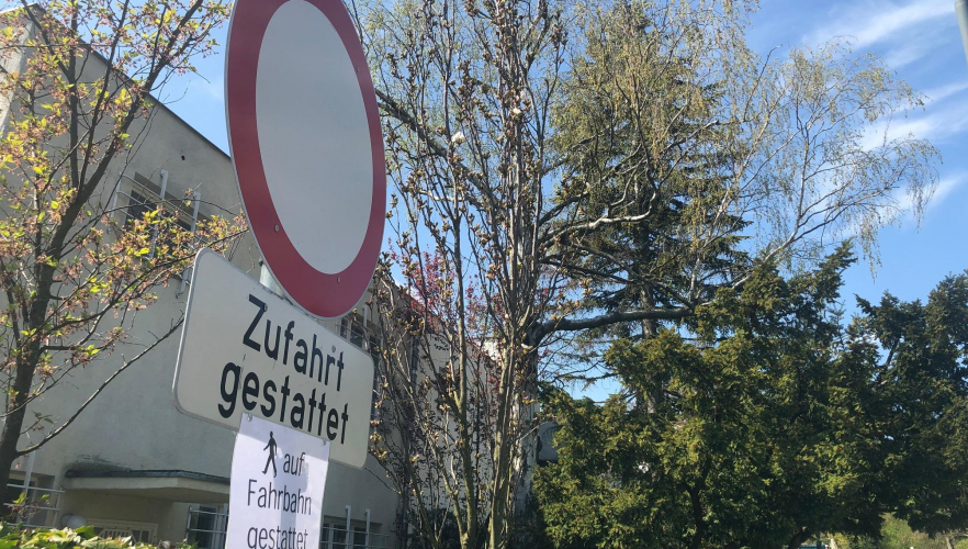 Vizebürgermeistern Hebein verfügt Umwandlung zweier Gassen in Hietzing!