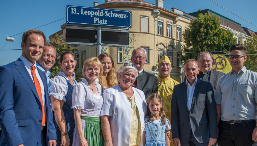 Platzeinweihung „Leopold-Schwarz-Platz“