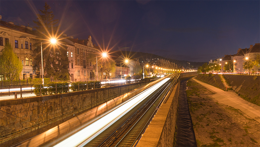 An der gesperrten U4 vorbeiradeln